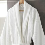 sheraton_bathrobe_close_up_1